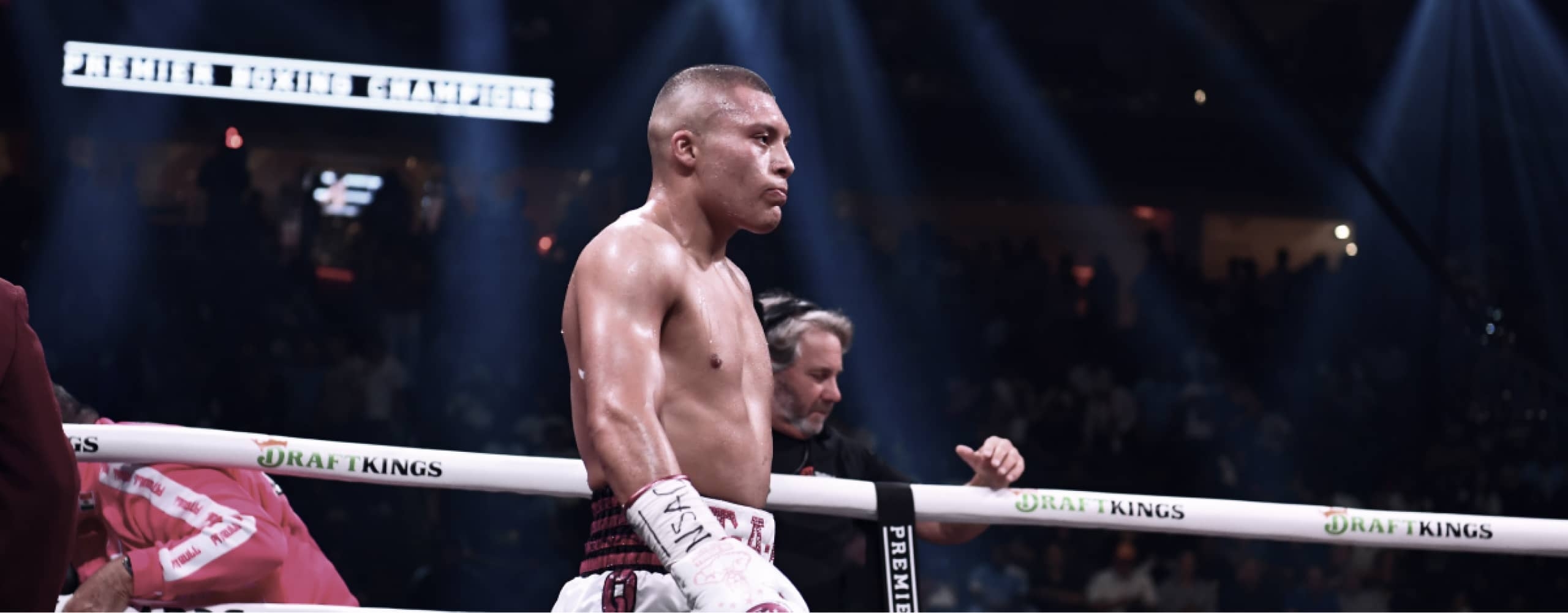 Pitbull Cruz en el cuadrilátero